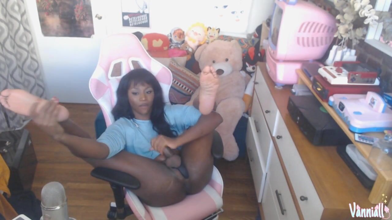 Trans Twitch Streamer Leaked Masturbation Video
